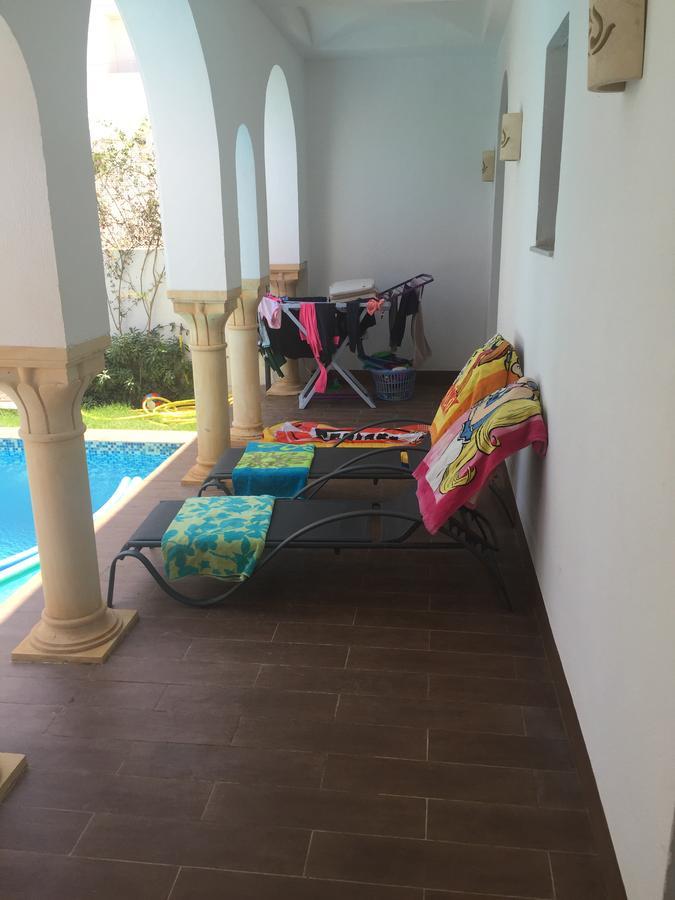 Villa Avec Piscine Triffa Bagian luar foto