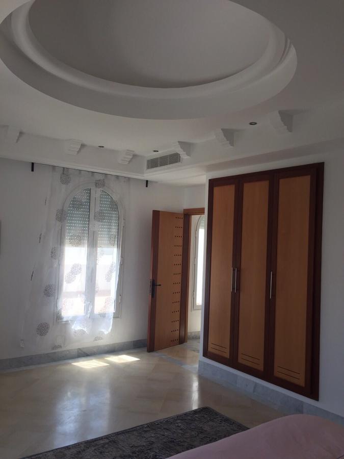 Villa Avec Piscine Triffa Bagian luar foto