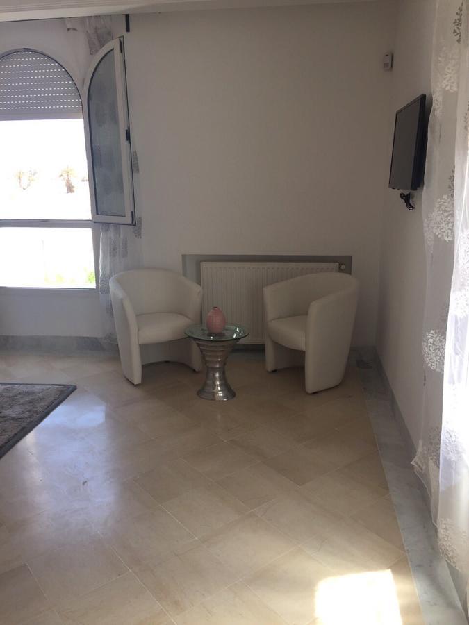 Villa Avec Piscine Triffa Bagian luar foto