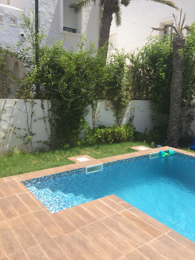 Villa Avec Piscine Triffa Bagian luar foto