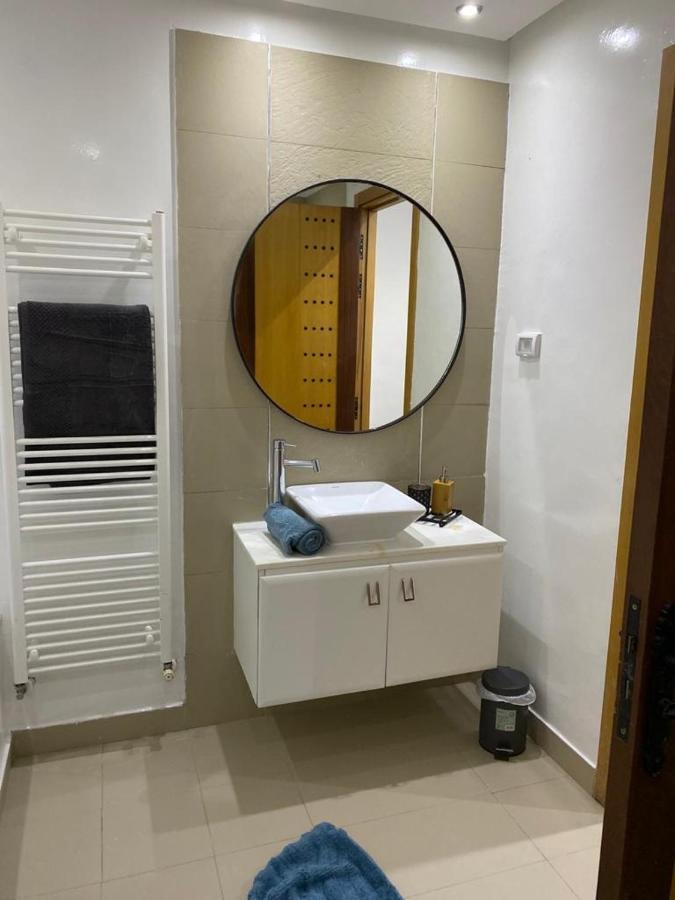 Villa Avec Piscine Triffa Bagian luar foto